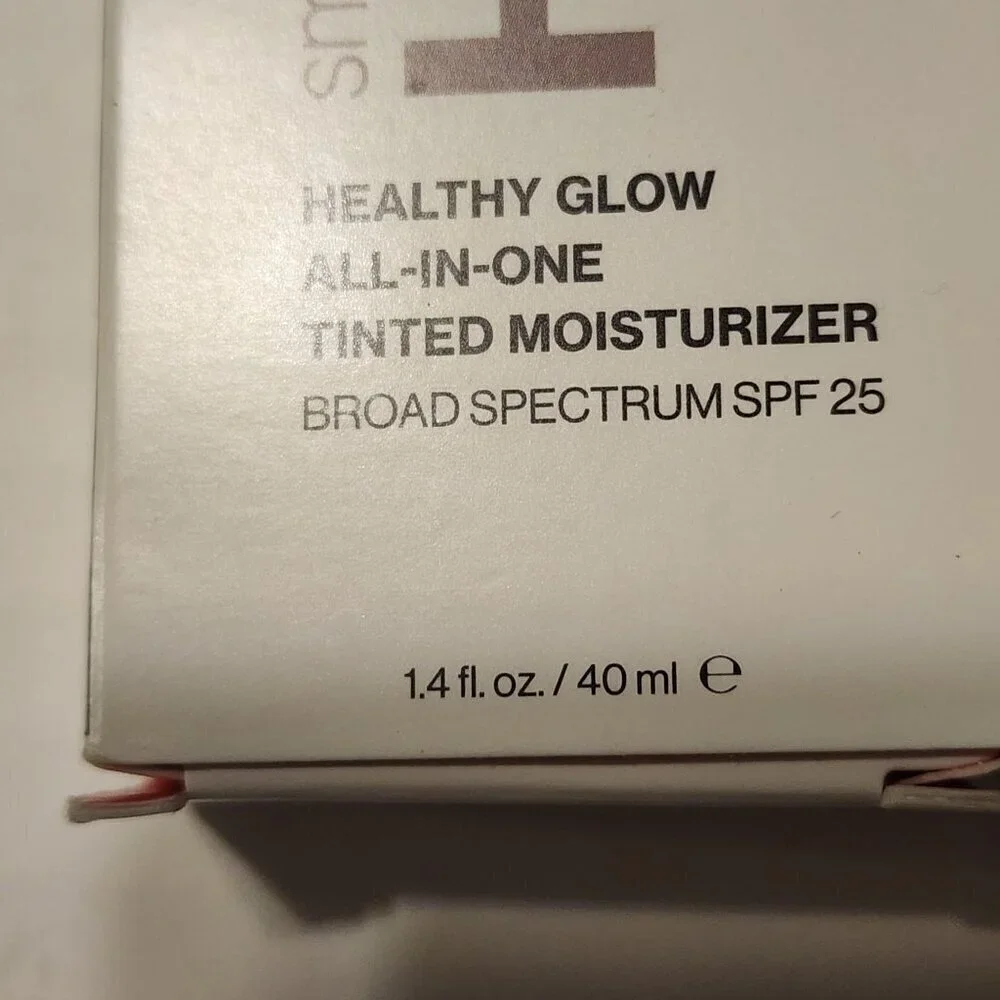 Smashbox Halo Healthy Glow All-In-One Tinted Moisturizer FAIR LIGHT SPF 25 w…